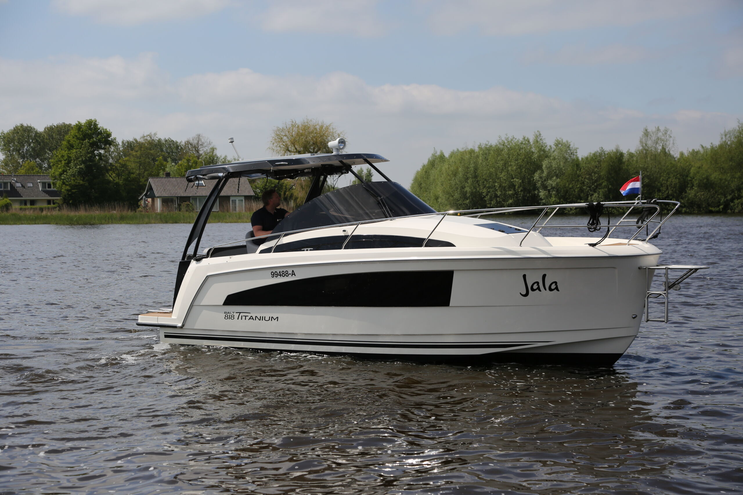 cropped-094A3750-scaled-1.jpg